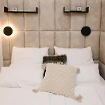 Cozy Studio Apartment