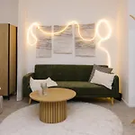 Cozy Studio Apartment